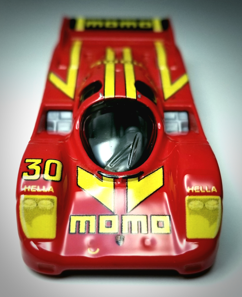 Illustration for article titled Rennsport Reunion: MOMO 962 and Transporter